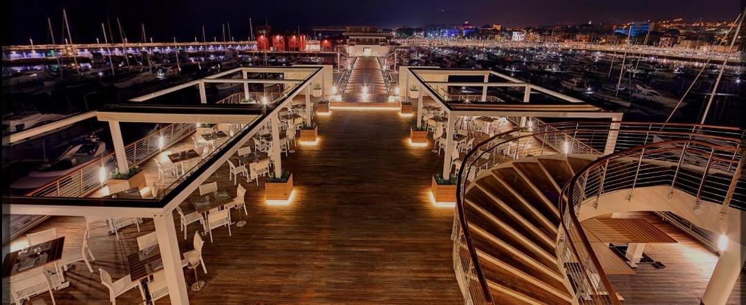 Loano Centro Storico Appartamento Loft Con Parcheggioprivatogratuito Exteriér fotografie